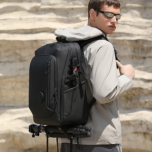 Men's Large-Capacity Travel Backpack – Wear-Resistant Outdoor Adventure Bag
