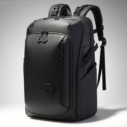 Men's Large-Capacity Travel Backpack – Wear-Resistant Outdoor Adventure Bag
